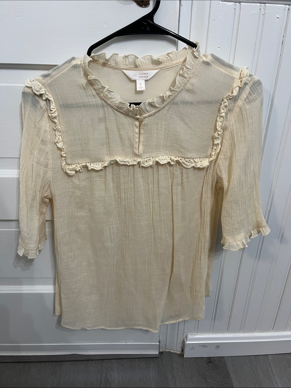 LC Lauren Conrad Cream Ruffle Lace Yoke Blouse